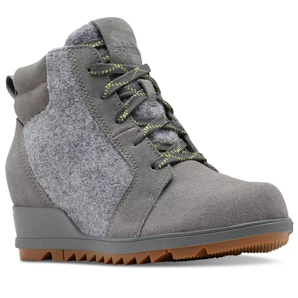 NWT Sorel Evie Laceup Bootie